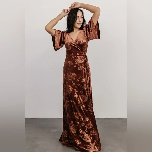 Baltic Born | Dresses | Baltic Born Xl Danielle Embossed Floral Velvet Maxi  Dress Brown True Wrap | Poshmark